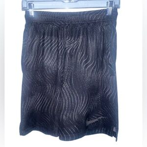 Chic Black and Silver Patterned Skirt